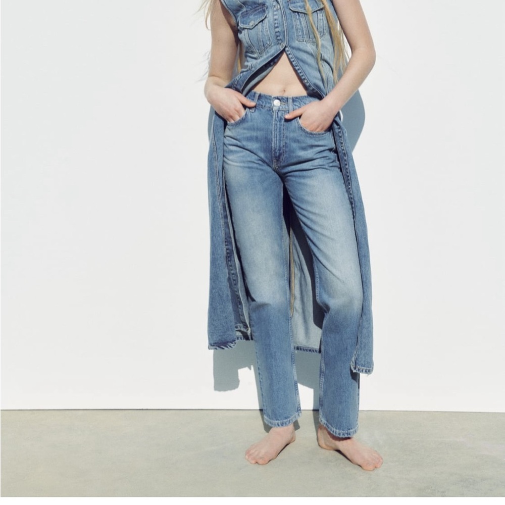 Jeans, size 8, full length TRF straight leg with tags